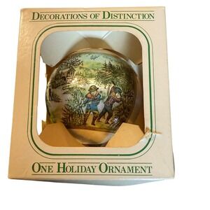 Christmas Ornament Decorations of Distinction VTG 3" Satin‎ Ball Christmas Snow